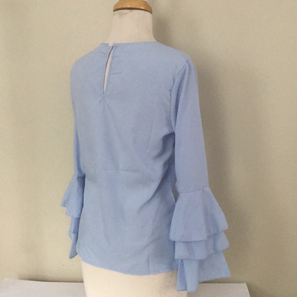 Blue top ruffled bell sleeves - Picture 5 of 5